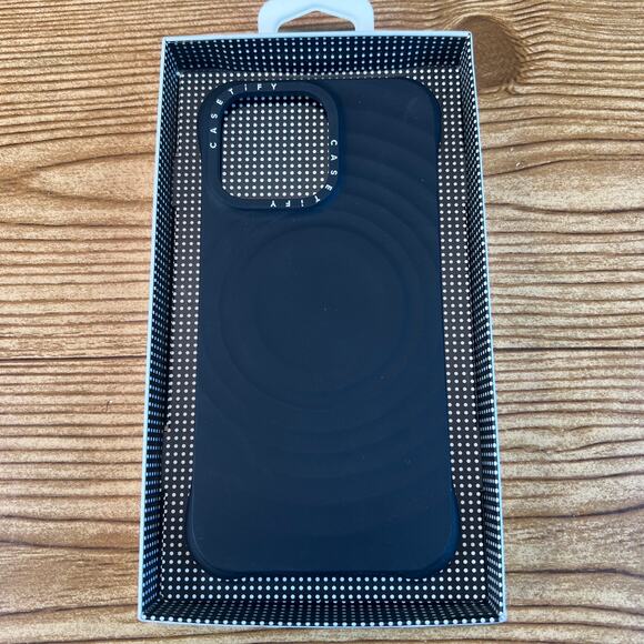 CASETiFY Ripple Case MagSafe iPhone 15 Pro Max Silicone Black 2X Military Grade - Picture 4 of 7